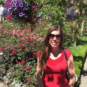 Meet your Posher, Catherine